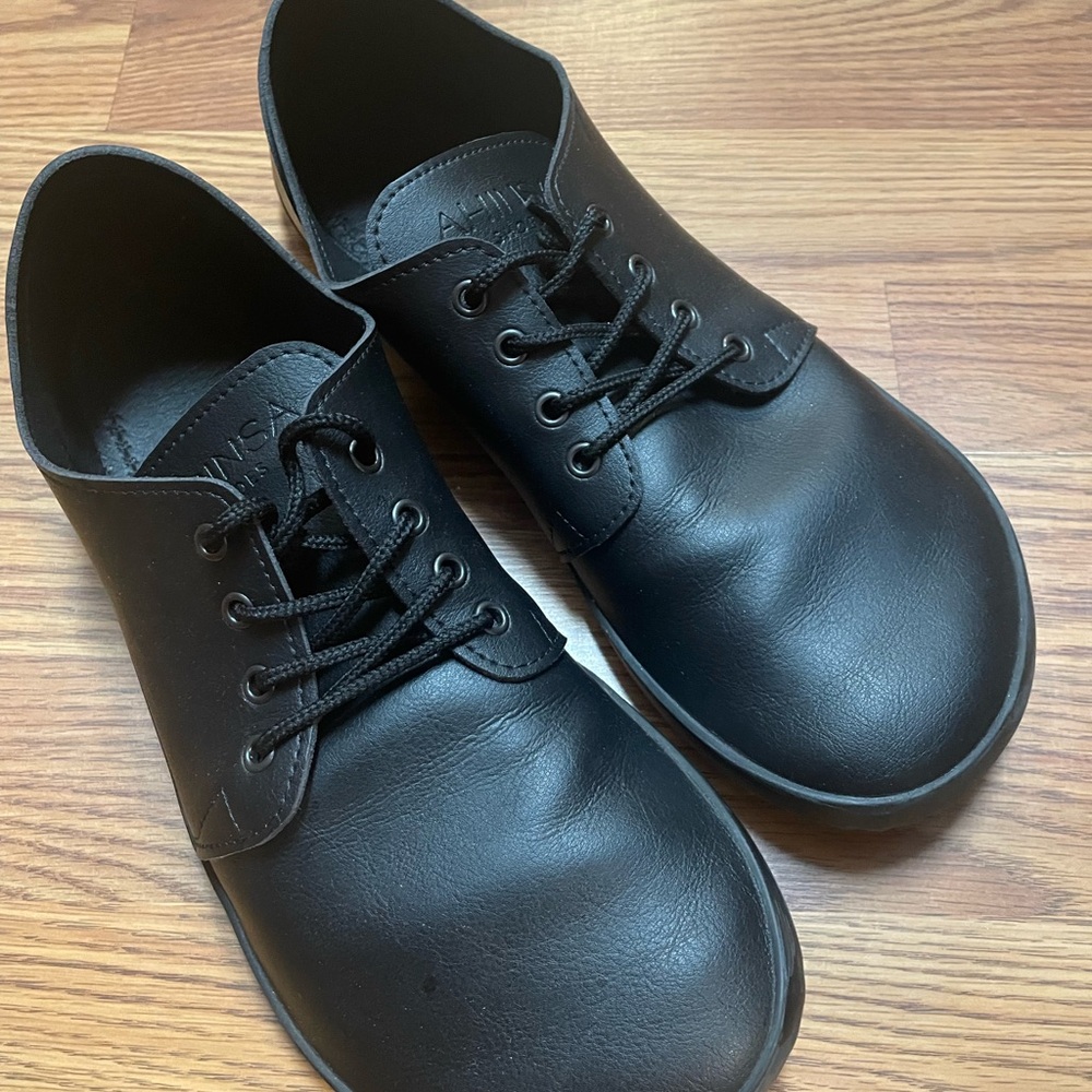 Ahinsa Black Shoes